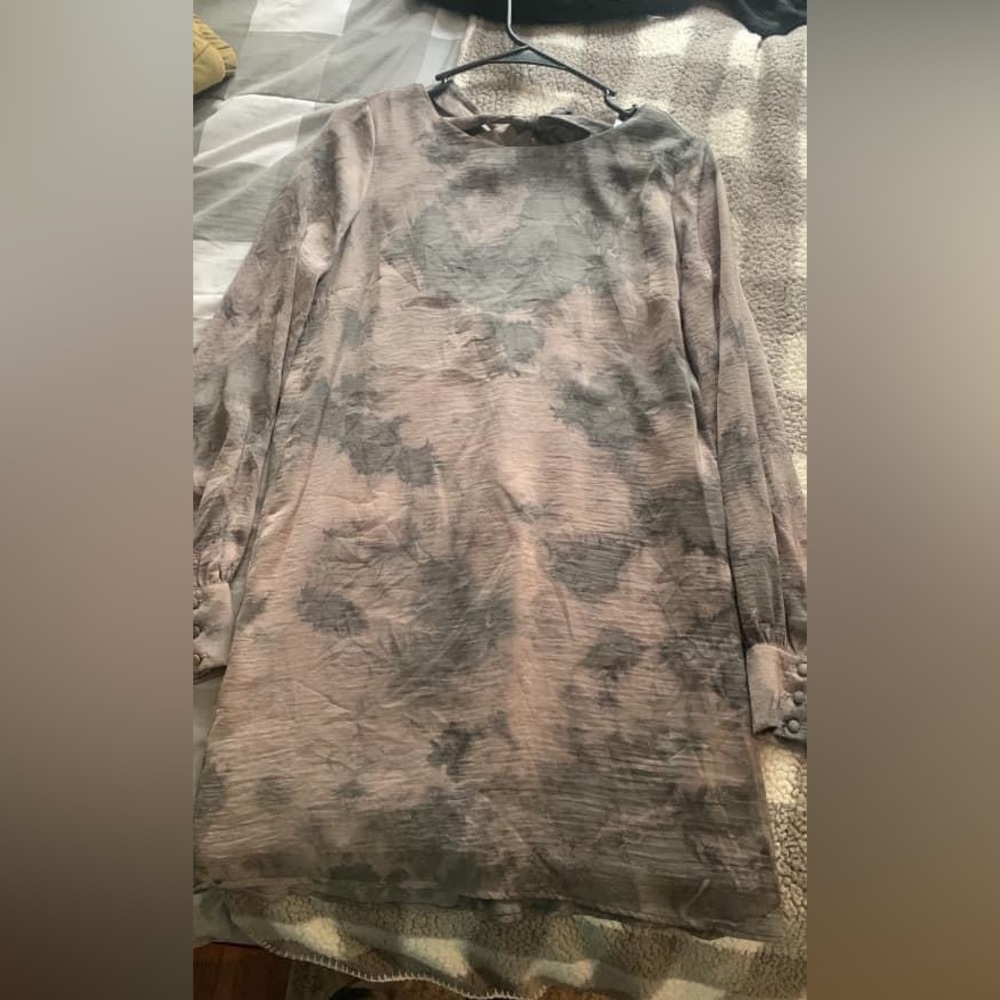 Small long sleeve dress